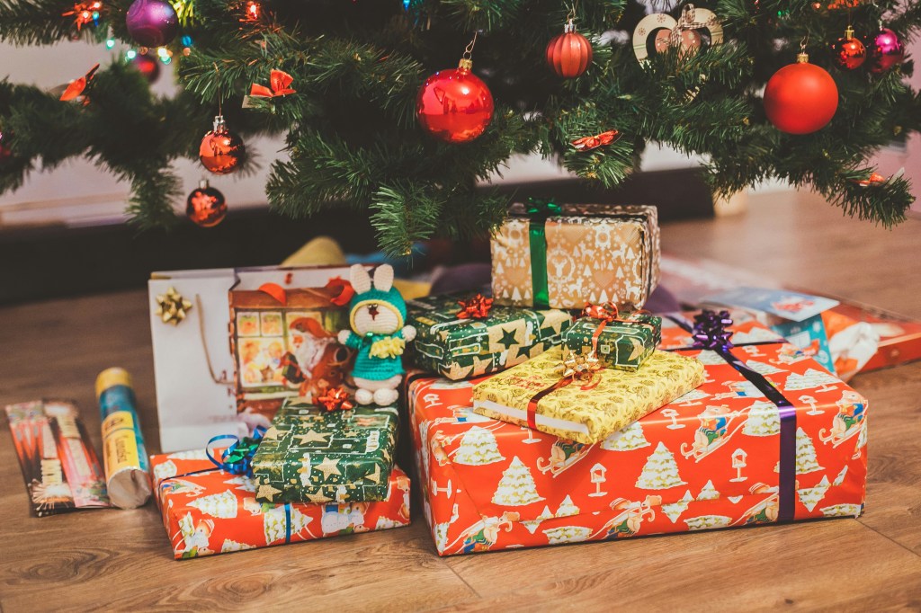 The 4 Gift Rule I Follow Every&nbsp;Christmas